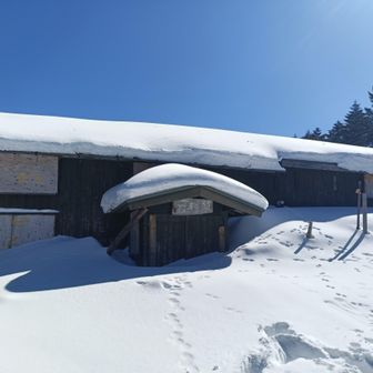 蓼科山荘に到着