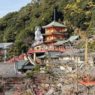 朝護孫子寺三重塔