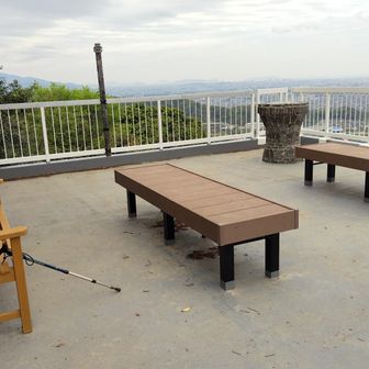 ベンチも新しくなってました❗