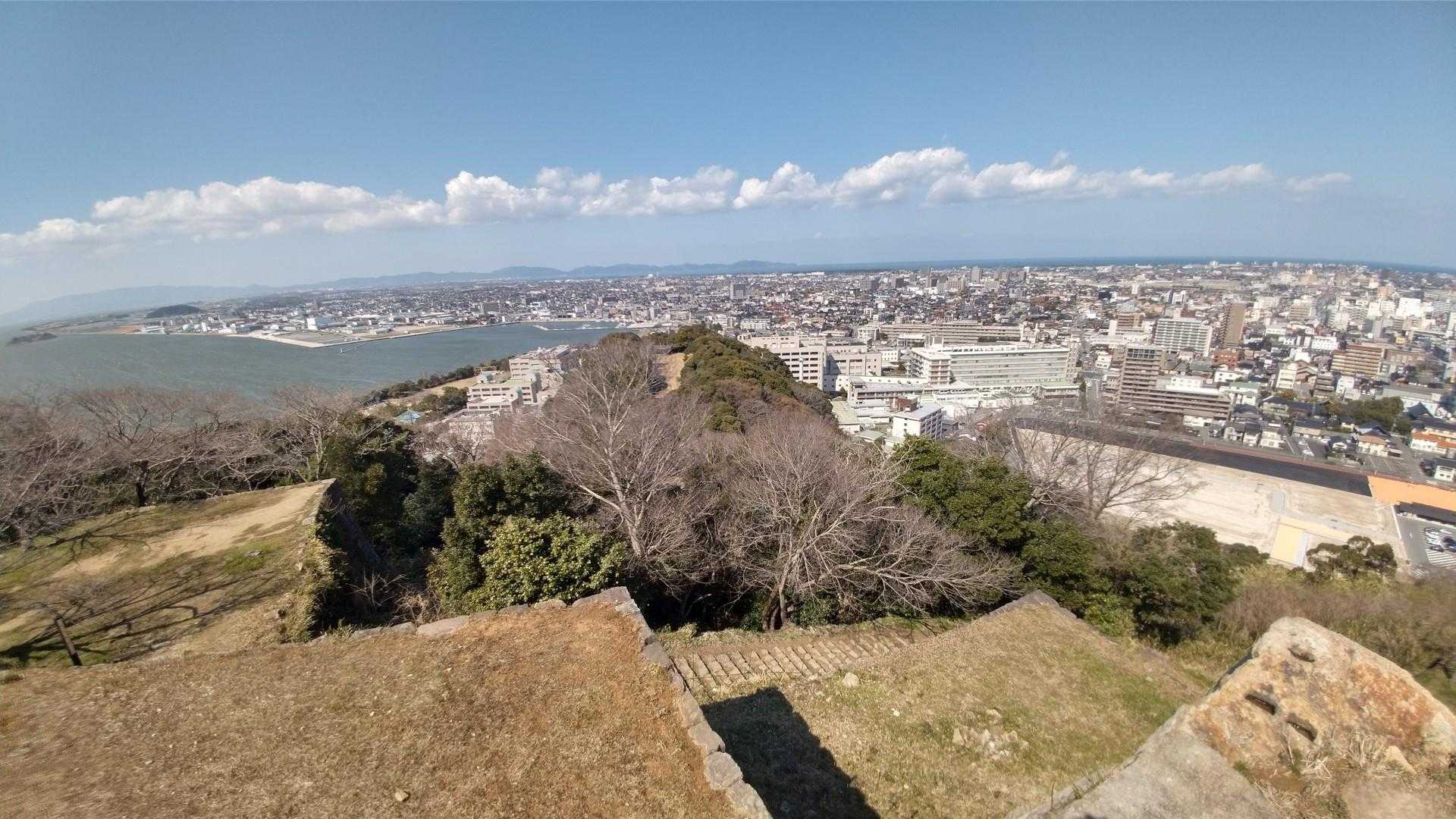 米子城跡地(湊山)から