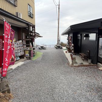 お馴染みの山田屋と、もみじ庵
今日はここで食べません💦