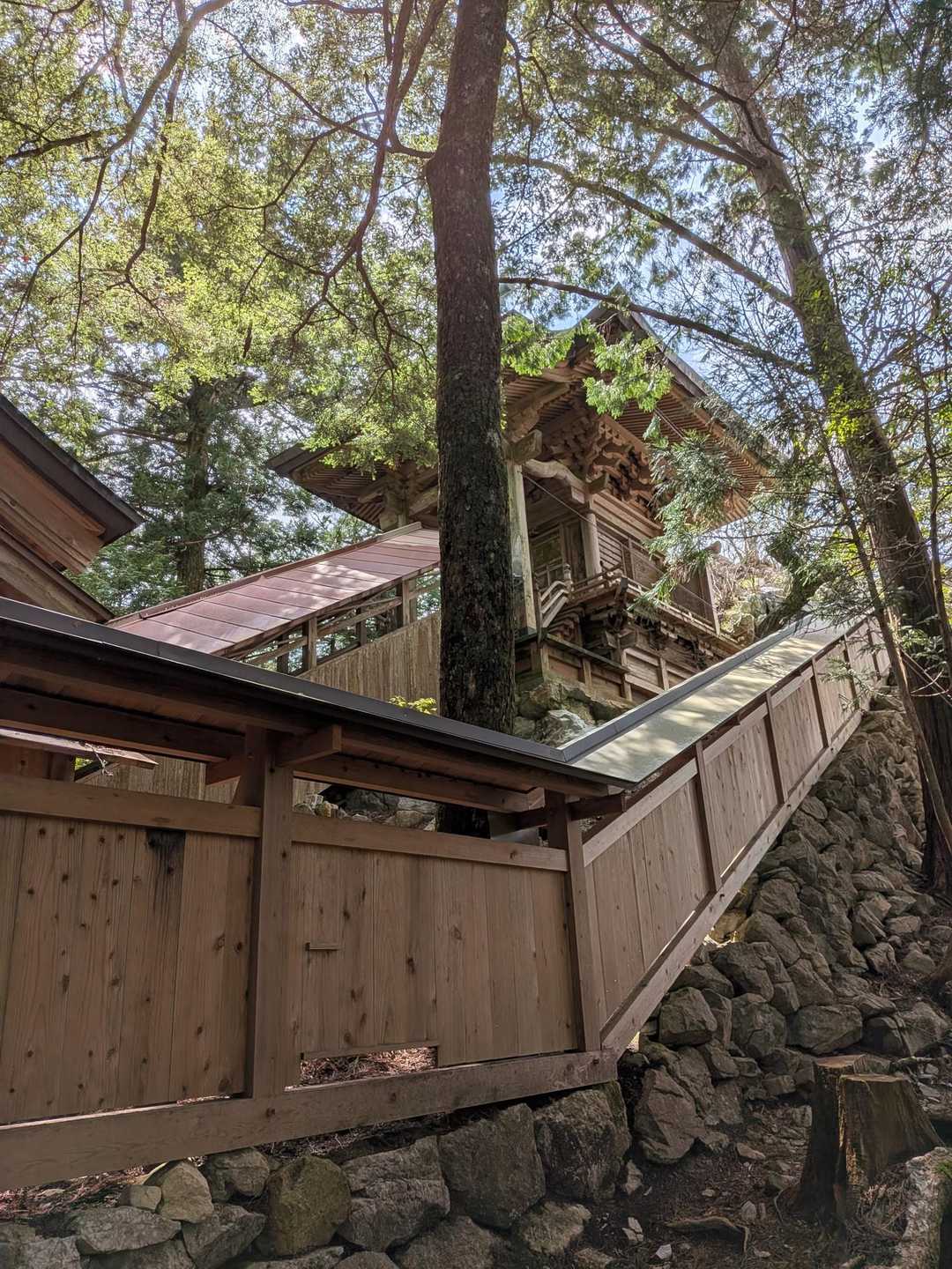 "横倉宮"の本殿