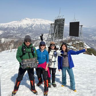 秋駒バックに🙌😄🙌