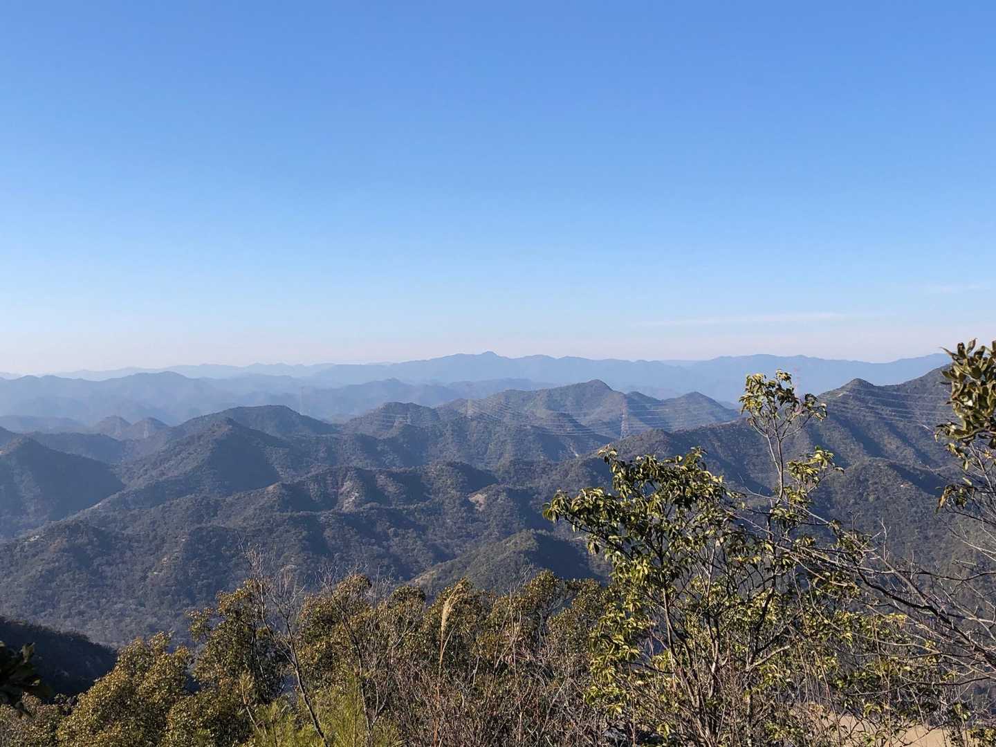下山途中、何度も立ち止まる
大好きな景色😊 