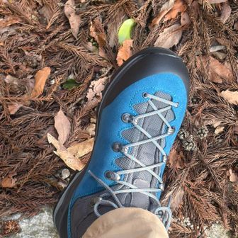 newシューズの試し履き👞