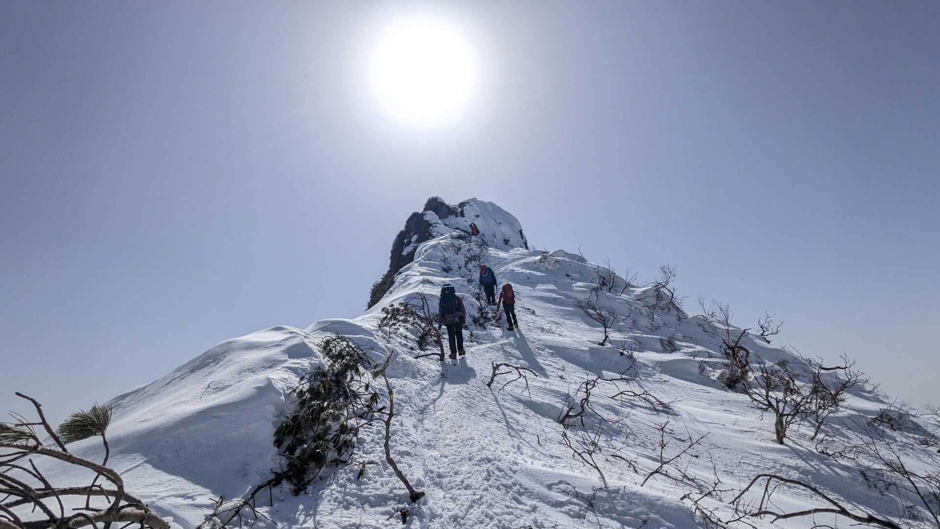 剣ヶ峰への登り