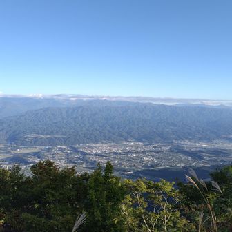 小八郎岳からの伊那谷の眺望