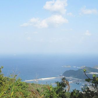 隠岐の島見えず　　　　　
　　　恵曇・古浦
