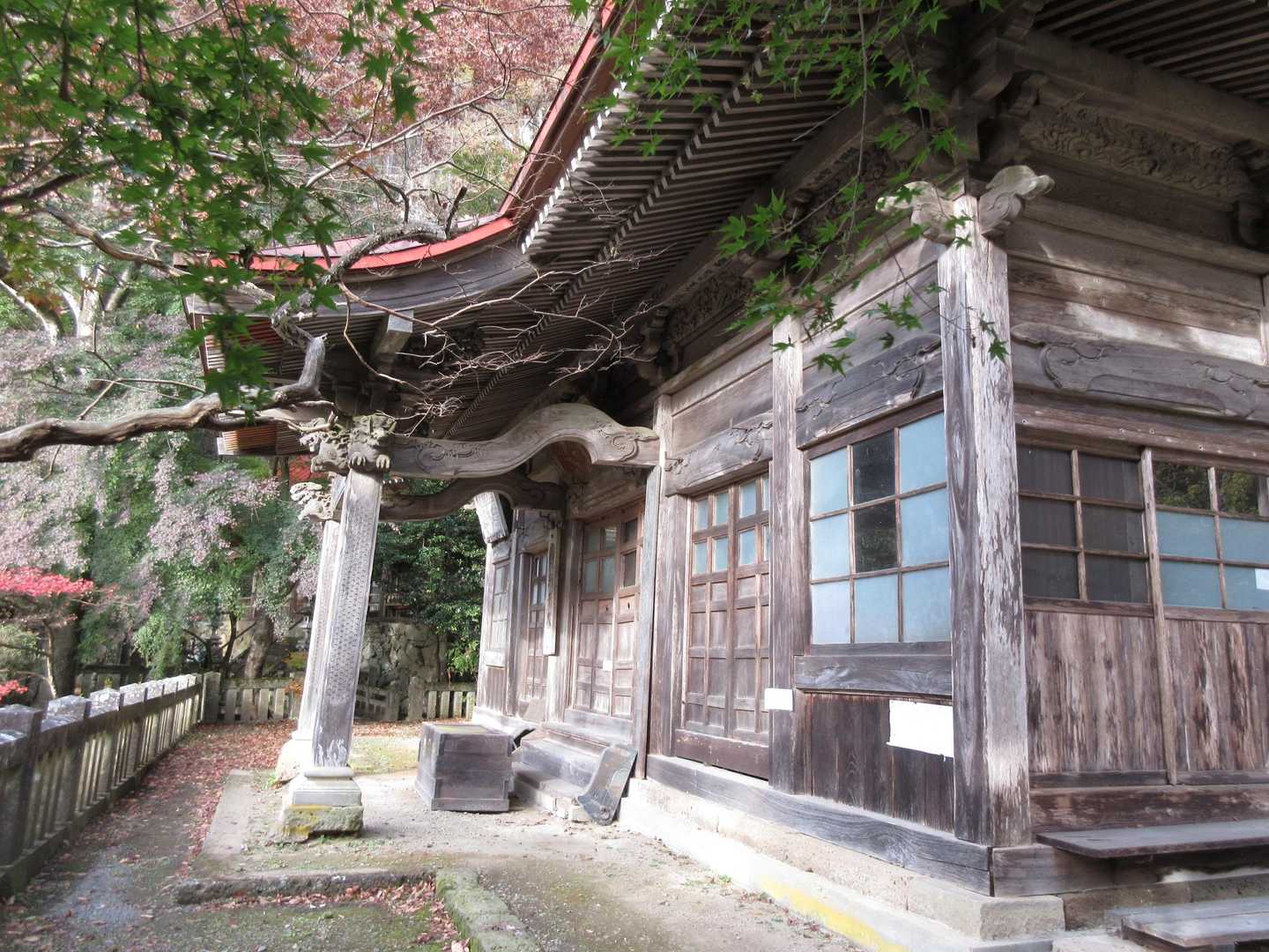 本堂[黒瀧山 不動寺]