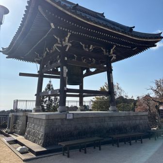 立派な🔔がありました！