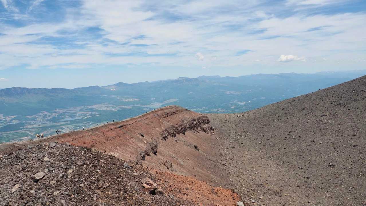 浅間山（黒斑山・蛇骨岳・仙人岳・鋸岳・前掛山）、外輪山周回 の写真 23