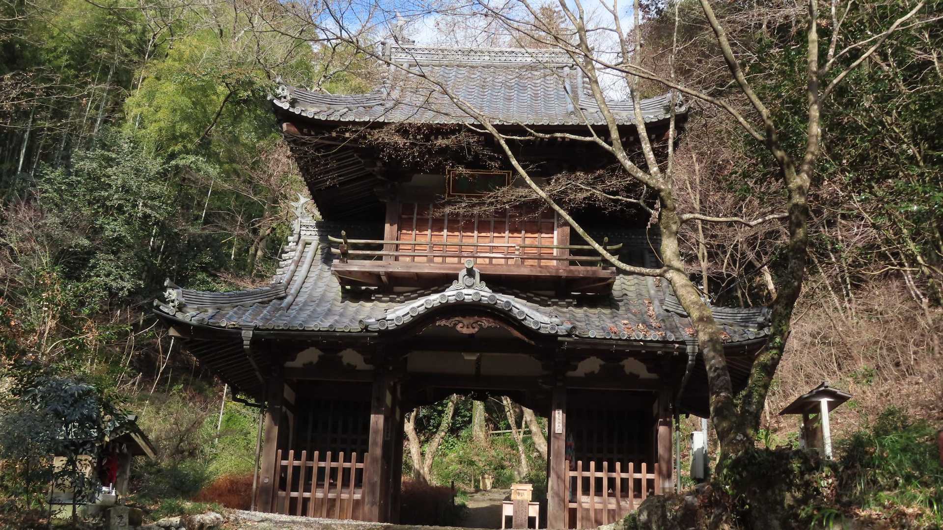 ゴールは清水寺山門
キヨミズデラ？　シミズデラ？　セイスイジ？