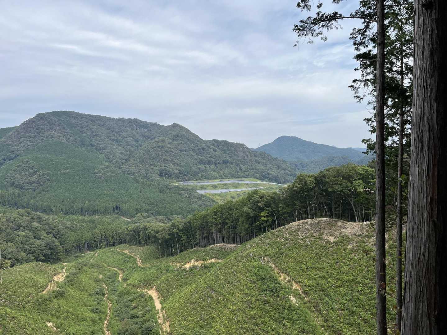 何山だろ？
鞍掛山？男抱山あたり？