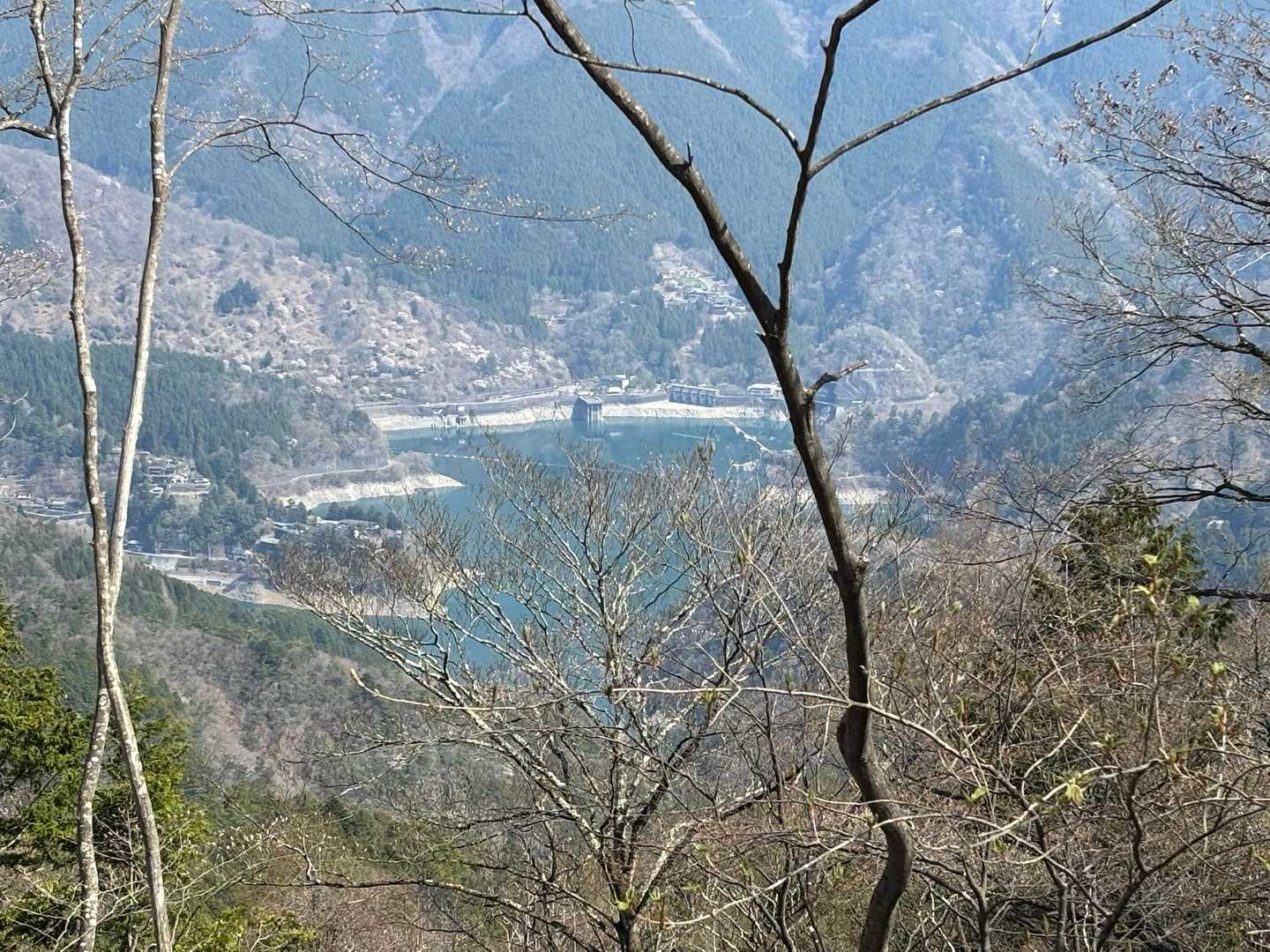 奥多摩湖