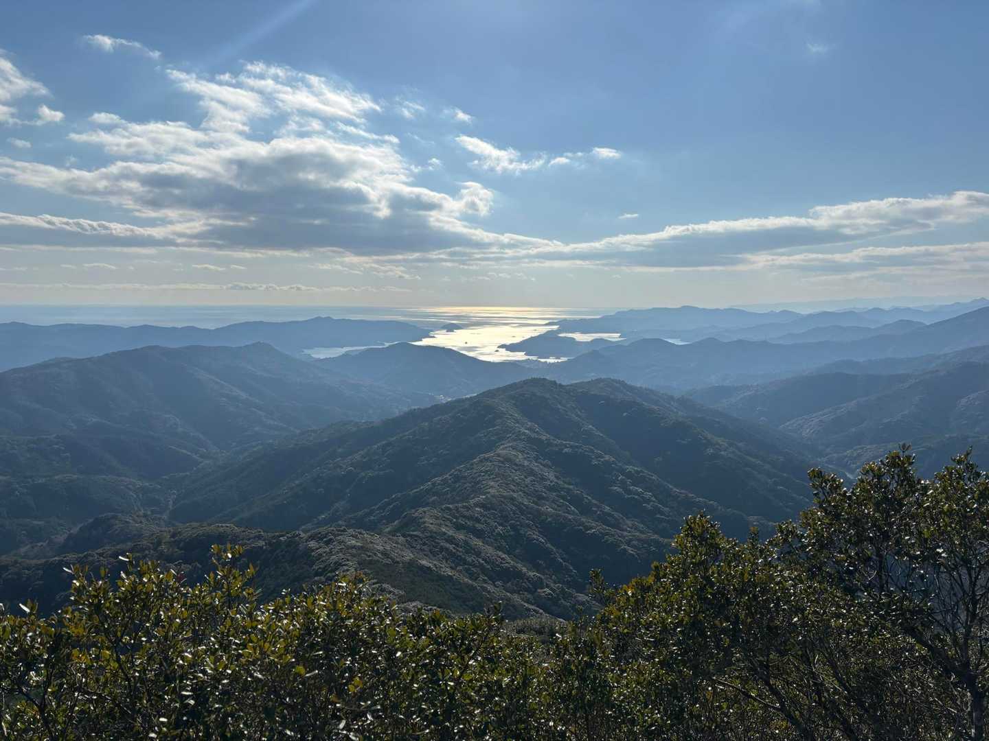 八祢宜山の展望台から。