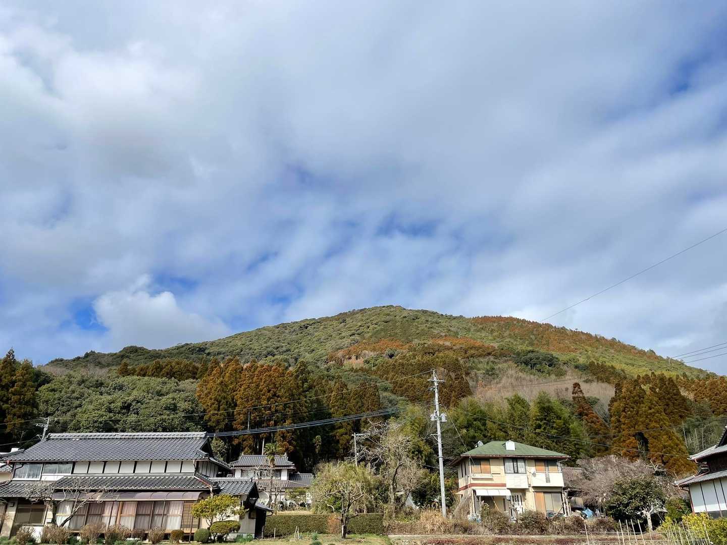 女子トークしながらぐるっと回って車道を降りてきた〜