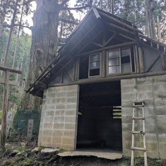 避難小屋🛖