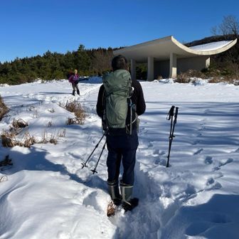 御前山に寄って