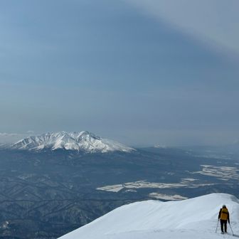斜里岳をみながら、くだります