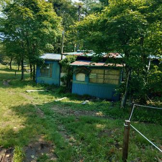 丸川荘小さな山小屋、ヤマケイ文庫の
『山小屋の灯』小林百合子と野川かさね
ゆりかさコンビの本に紹介有り。
最新刊は山の時刻(とき)パイインターナショナル。