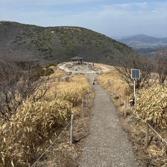 戻ってきました
久々の長歩きで足がダル重🤣
