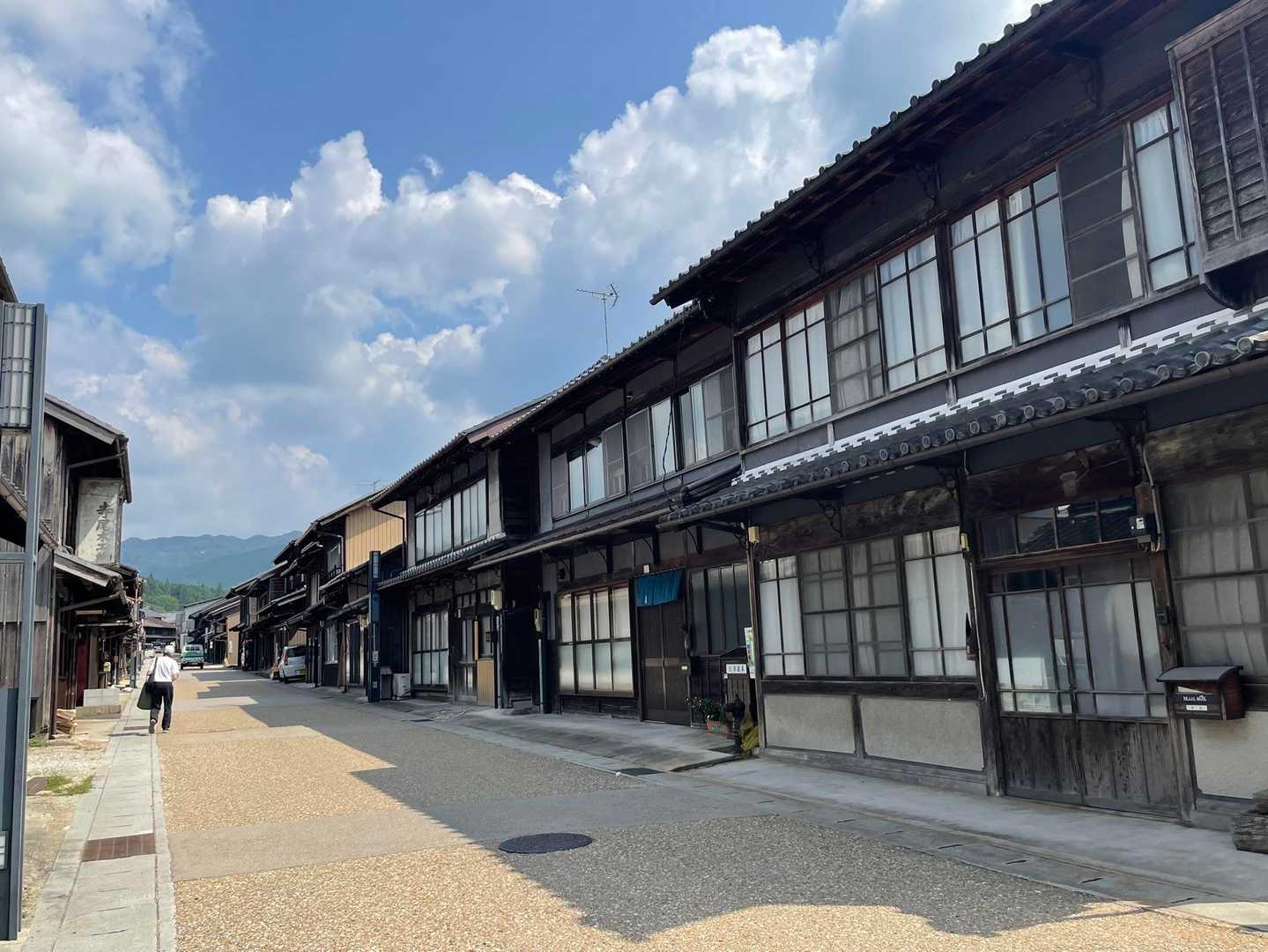 岩村の城下町跡。古風な街並みが現存してます
