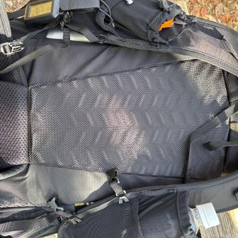 ザックも新調cleave30。
かっこいいが背中は蒸れるかも。