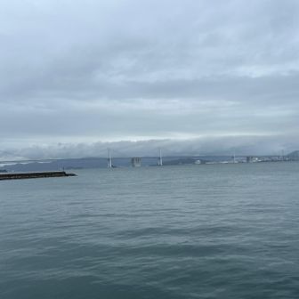 本島港から四国本土方面を一枚。さあ丸亀港へ戻ろう。