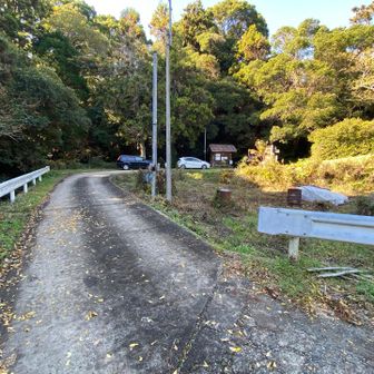 花嫁街道入り口駐車場まで戻ってきた
今日のハイキング終了