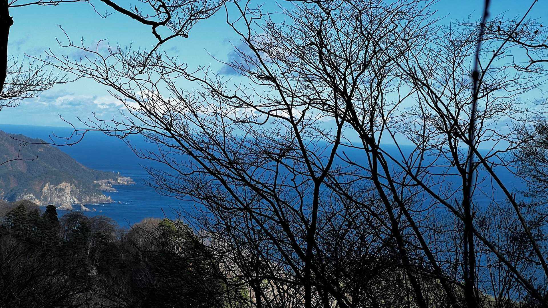 漉磯海岸登山口-赤平-霞露ヶ岳-参道口 周回コースの写真