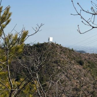 次は戻りながら反射板がある山へ