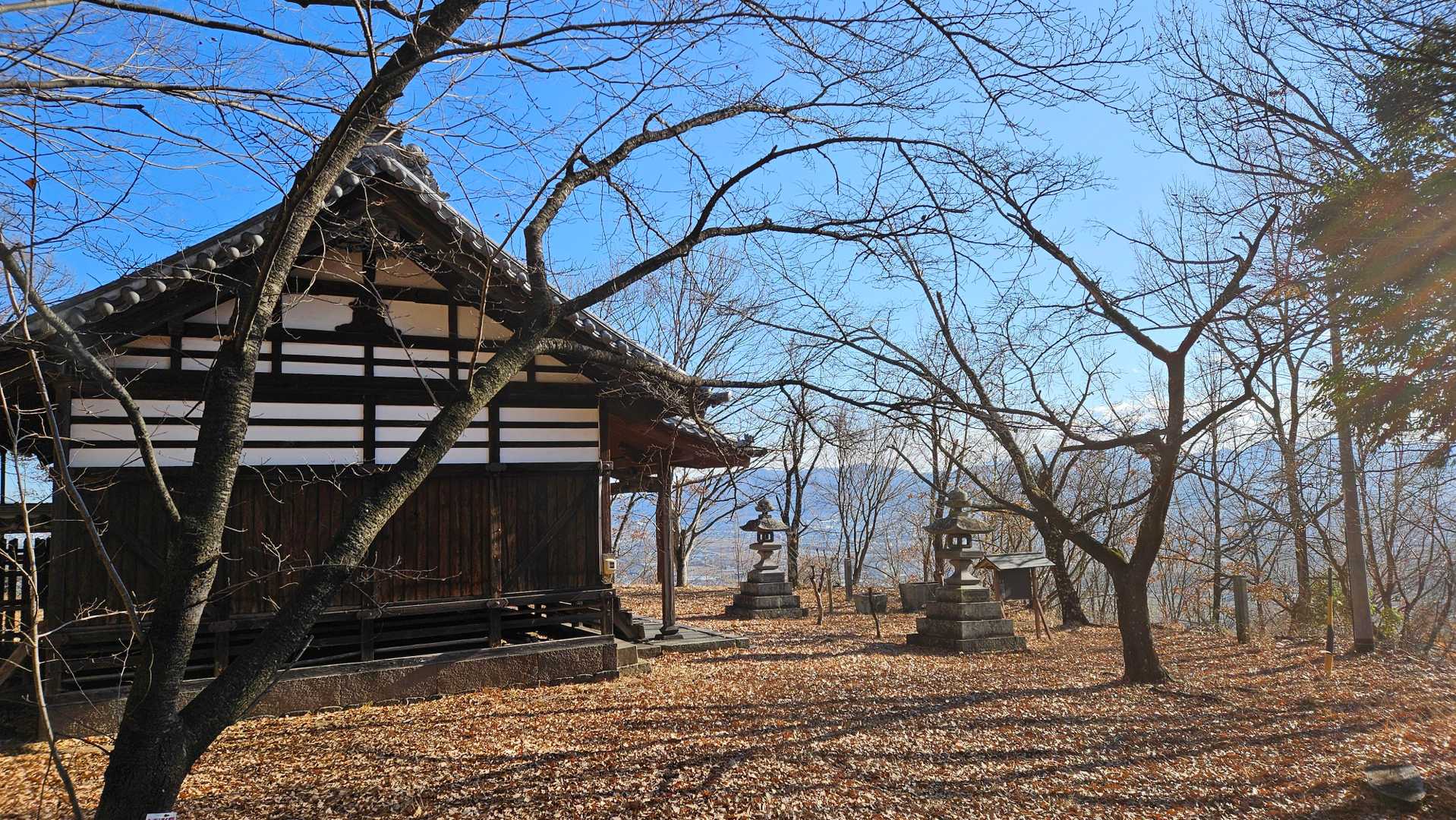 神社まで降りてきました
おつかれ山