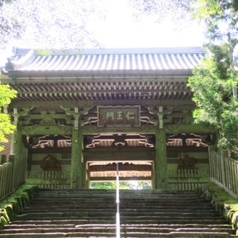 朝熊岳金剛證寺山門