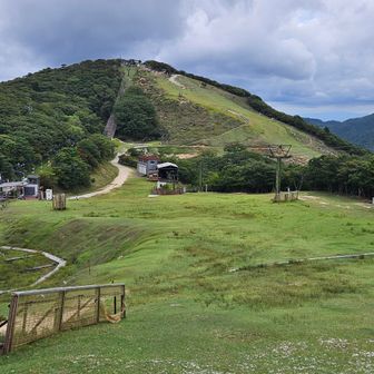 あそこが山頂⛰️