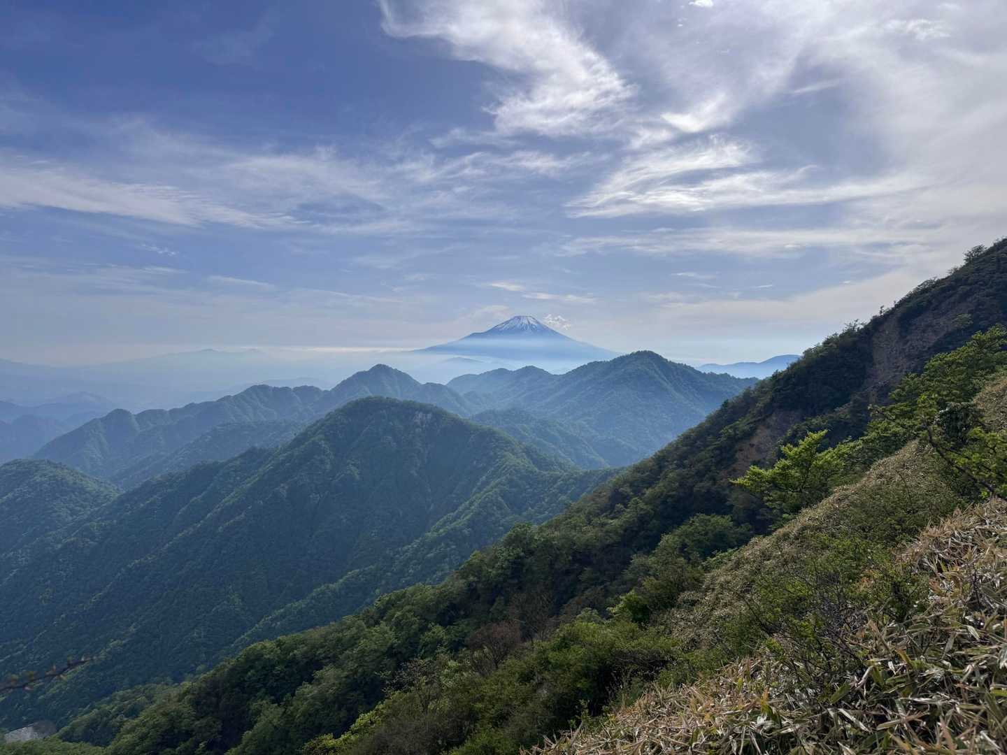 西丹沢バス停-檜洞丸-蛭ヶ岳-丹沢山-塔ノ岳-大倉バス停 縦走コースの写真