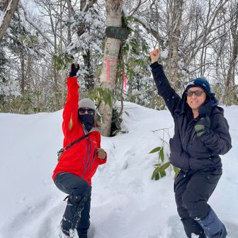 ようやく山頂(≧∀≦)/

W昇龍拳😎✊😎✊