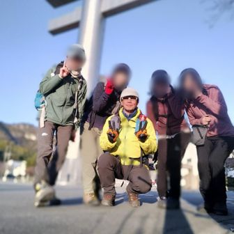 嬉しいことに、カンさんとバッタリお会いしました
わんこミクラをするそうです🤩
（下山後また山のお店でお会いました🤭）
色々とご縁を感じる一日でした
ありがとうございました！