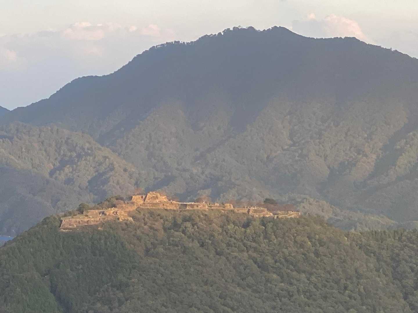 相方が撮った朝日を浴びた竹田城跡🏯