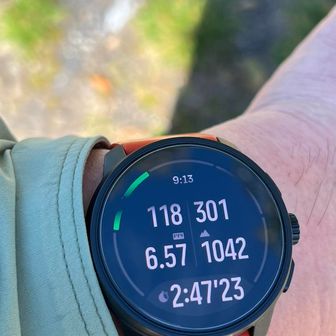杉峠まで2時間47分も掛かってる❗️😳
いや、もうバテてますけど😰
※最盛期は5時間で甲津畑⇄イブネ出来てたんですけどね
