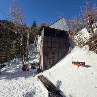 七丈小屋到着！かなりバテた！！