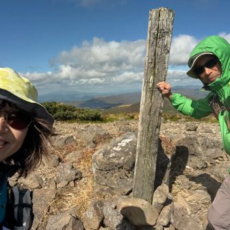 笊森山
まだまだ風が強い