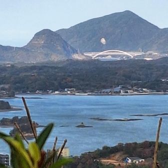 千巌山からの眺め　三角岳と天城橋