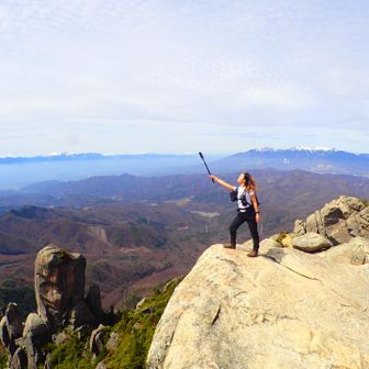 ライオンキング🦁の様な岩場…高所恐怖症には辛い景色です😳