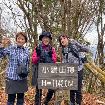 自撮り棒設置に手こずってたらちょうど登って来た方に撮っていただきました😊