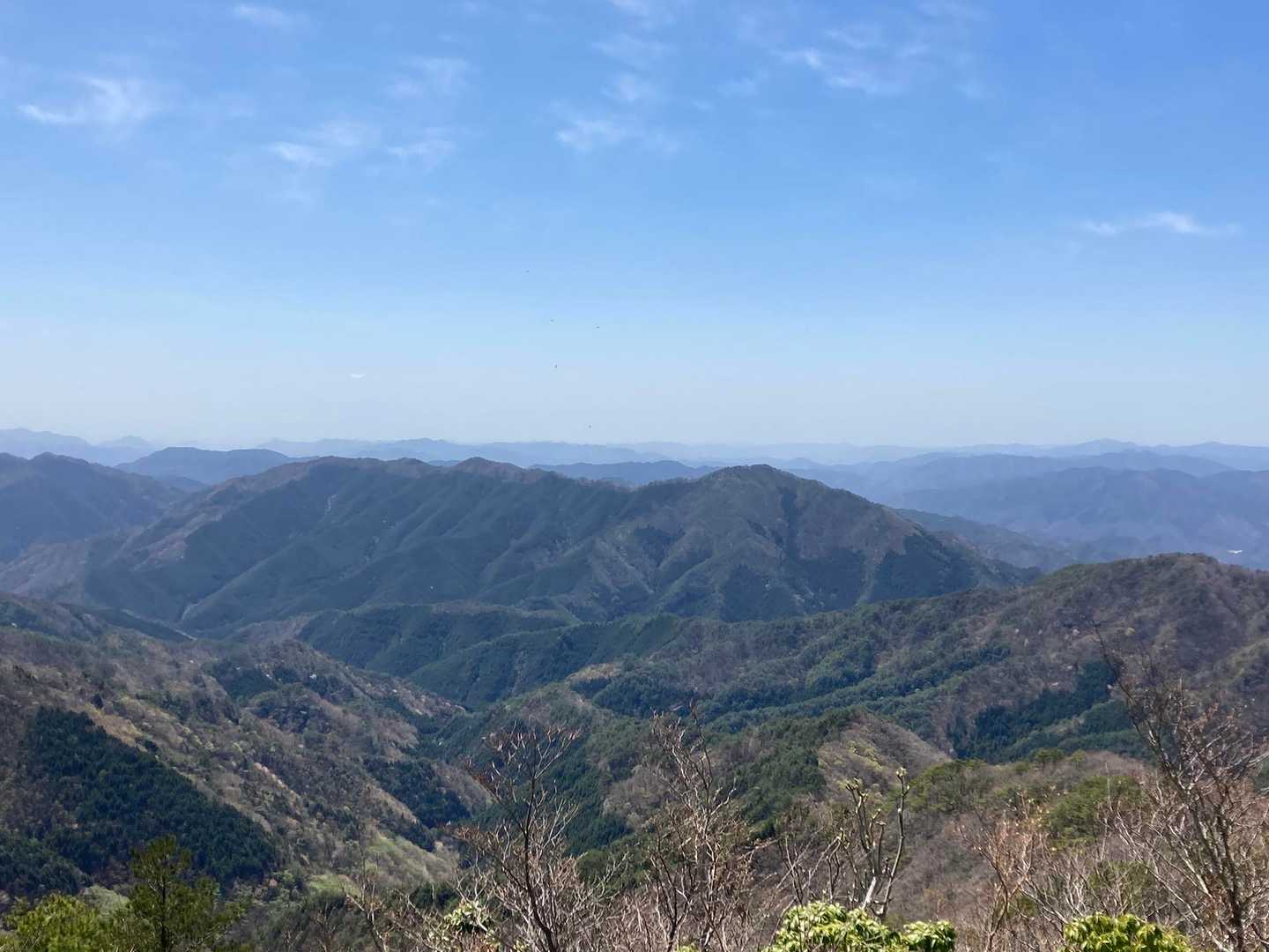 こちらは飯ケ岳