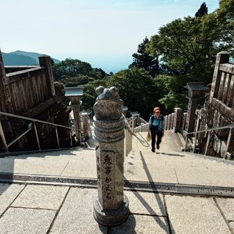 【8:08】今日もやって来ましたが、暑さで時間掛り過ぎ
「無事かえるよ❕」