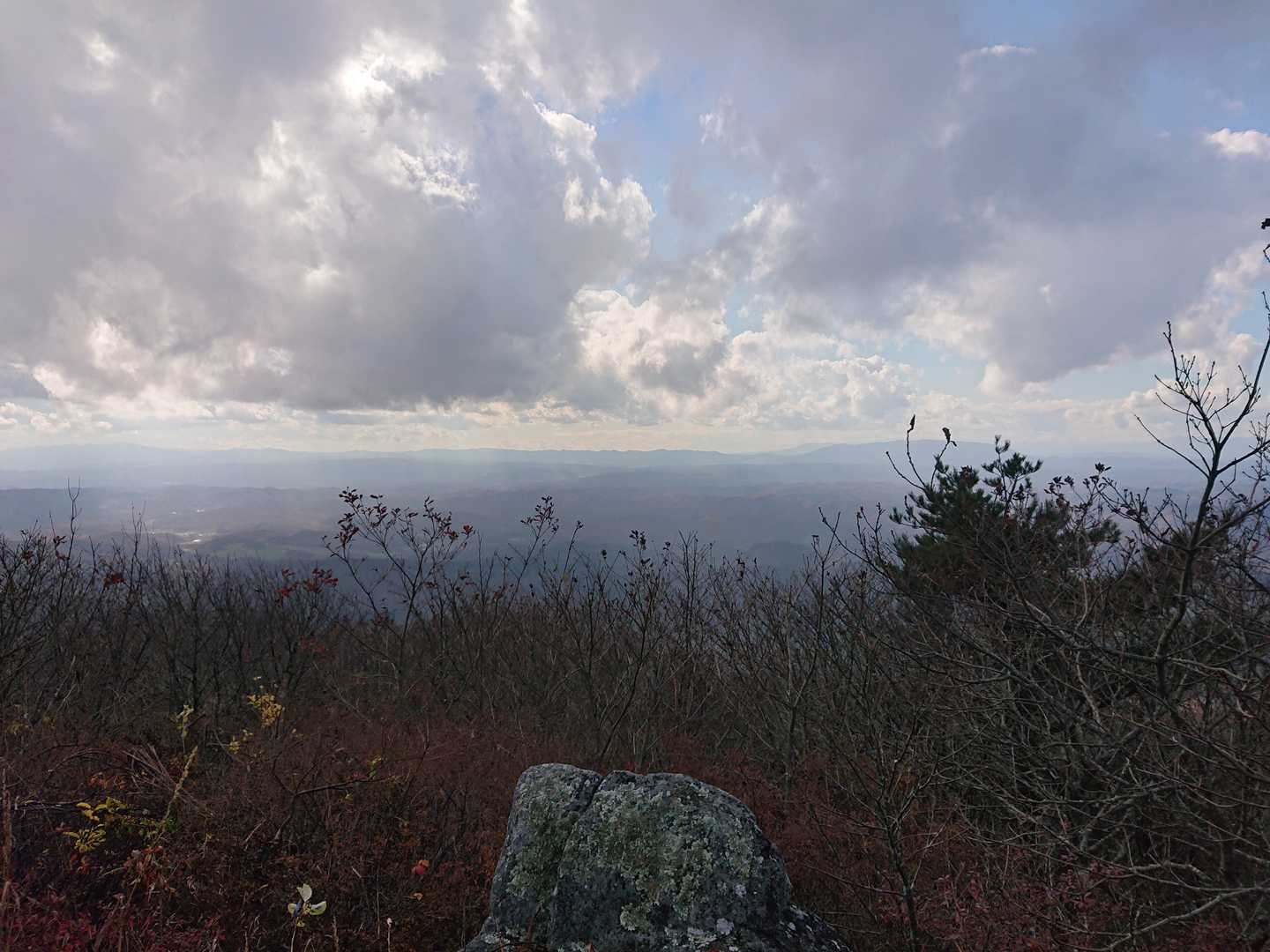 南岳から岩手方面