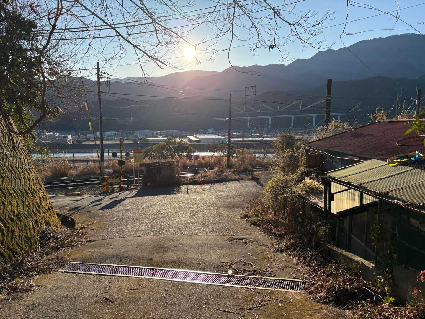 長い林道を下り到着です♪