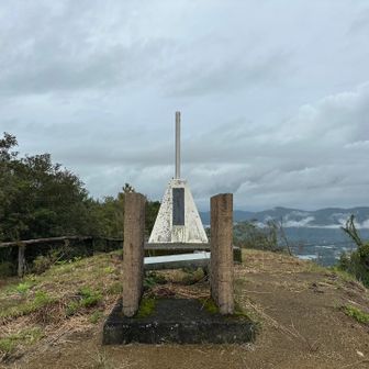 波介山山頂です。眺望良きです。