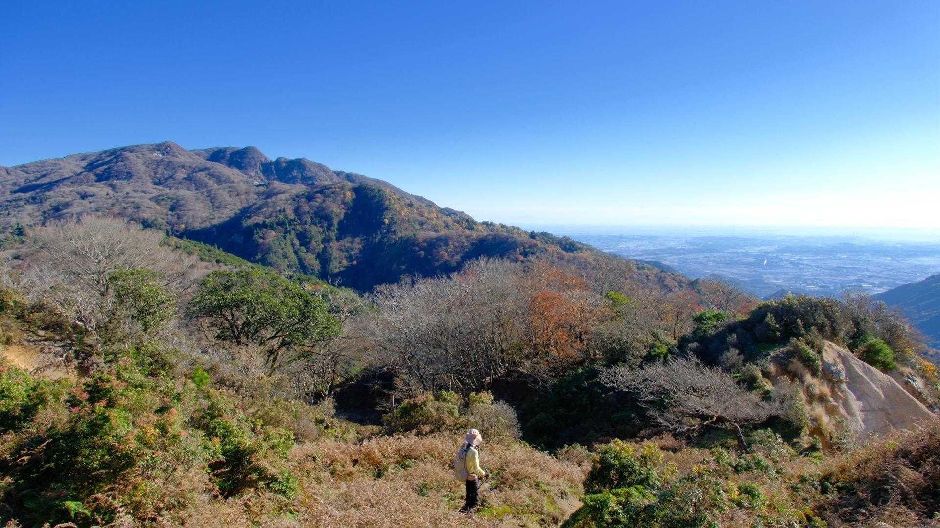 釈迦ヶ岳⛰️
カッコいい✨大ガレがだんだん見える方向になってきた。